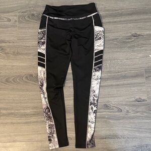 Sugar Black and Gray Leggings
